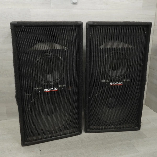 Used Carvin TRX 115N Passive Full Range Speaker Cabinet