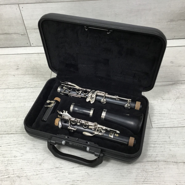 Used Yamaha 230 CLARINET Resonite Clarinet