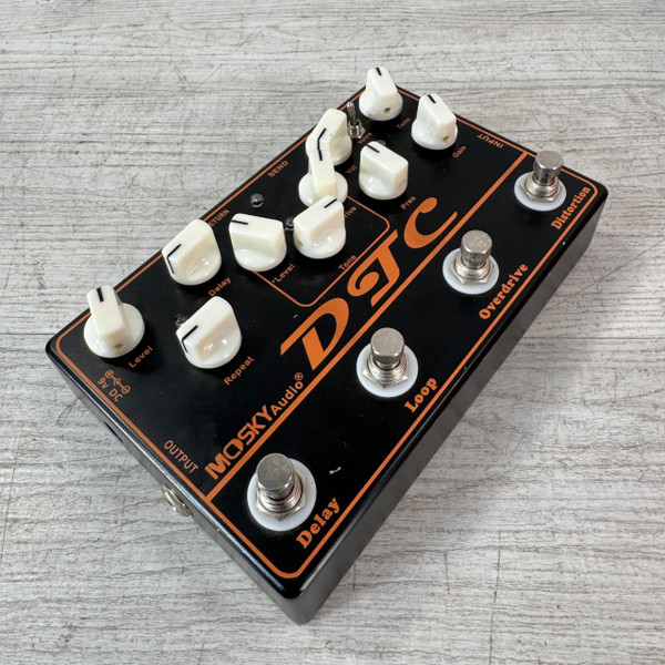 Used Digitech RP80 MODELING GUITAR PROCESSOR Multi-FX Pedal