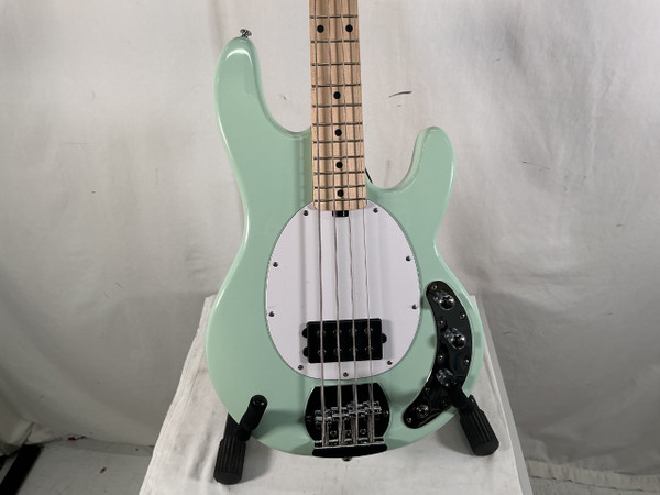 Used GRASSROOTS VIPER BASS