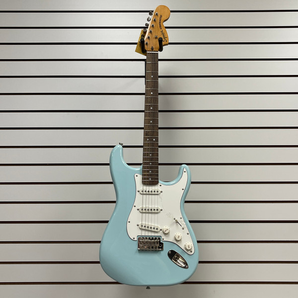 Used Tokai SUPER EDITION STRAT COPY S Type Electric Guitar White 6