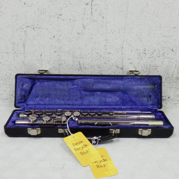 Used Gemeinhardt 2SP W/CASE Student Flute