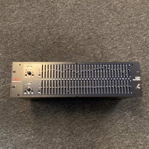 Used Yamaha Q2031A Equalizer