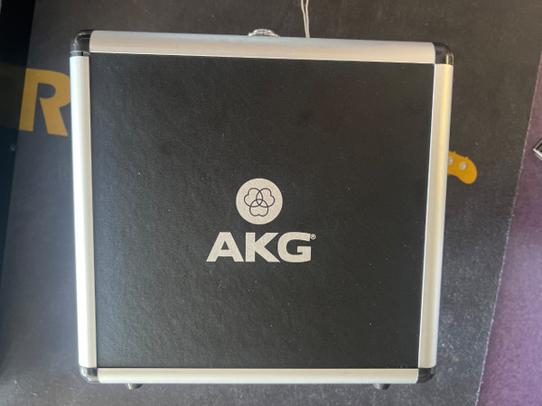 Used Akg C1000S CONDENSOR MICROPHONE W CASE Condenser Microphone
