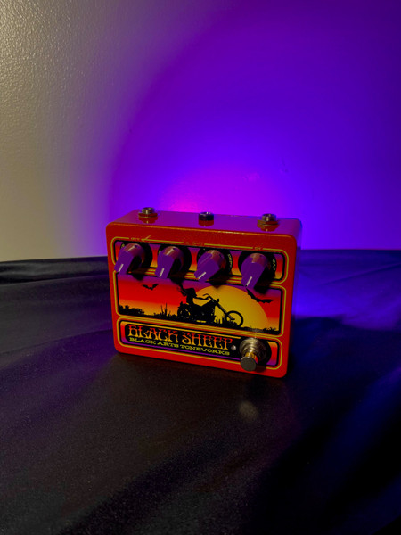 Used JHS Pedals BENDER 1973 LONDON Fuzz Pedal