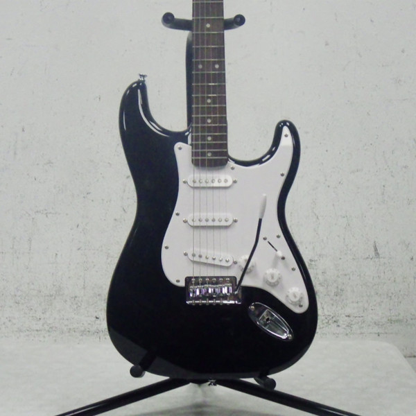 Used Squier 2006 BULLET STRAT S Type Electric Guitar Black 6-String