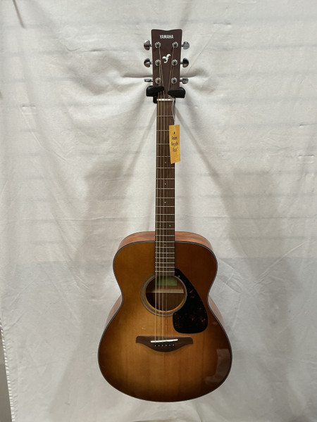 Used Yamaha FG700S Solid Top Acoustic Guitar Natural