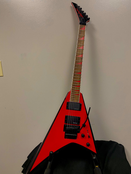 Used Schecter V-1 Fr Hellraiser Electric Guitar Red