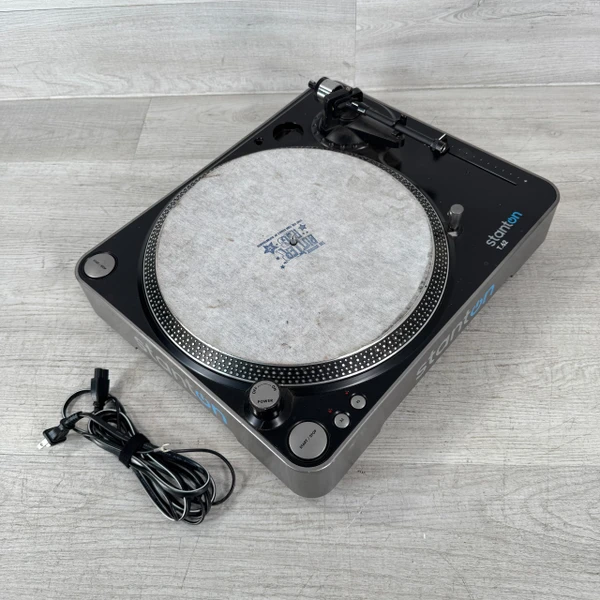 Used Stanton T.62 - Direct-drive Turntable - No Cartridge