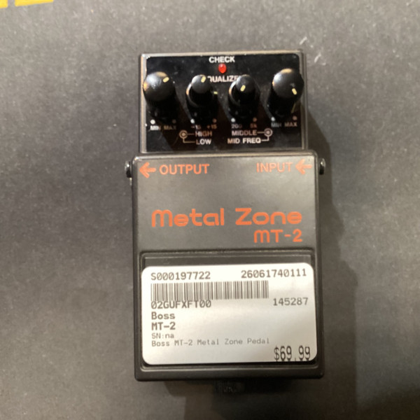 Used Boss MT-2 METAL ZONE Distortion Pedal
