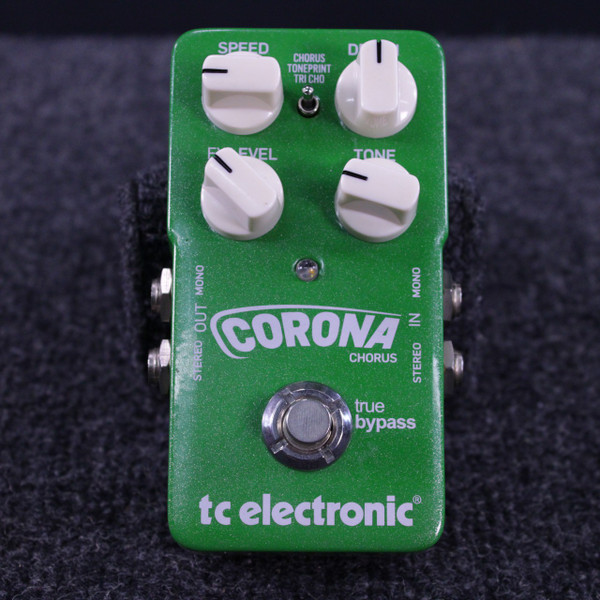 Used TC ELECTRONIC CORONA CHORUS Guitar Pedal