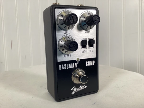 Used Boss HR-2 HARMONIST Guitar Effects Pedal