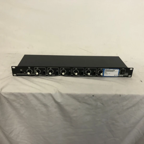 Used Behringer MULTICOM PRO MDX 4400 Rackmount Recording Device