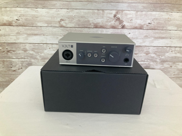 Used Universal Audio VOLT 176 W/BOX Computer Interface 2 A/D