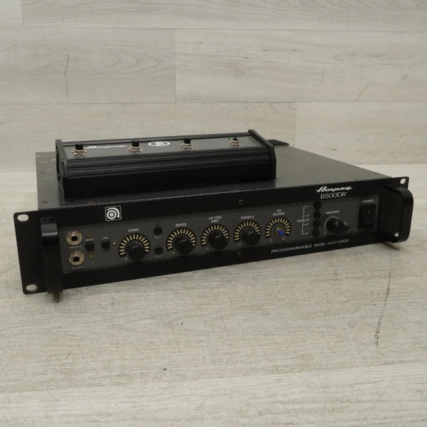 Used Warwick LWA 1000 Bass Amplifier Head