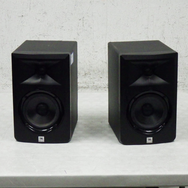 Used Event Studio Precision 8 Powered Studio Monitor Pair