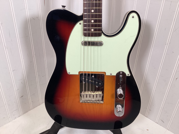 Squier Master Chambered Telecaster ギター Squier Master Chambered Telecaster ギター Squier Master Chambered
