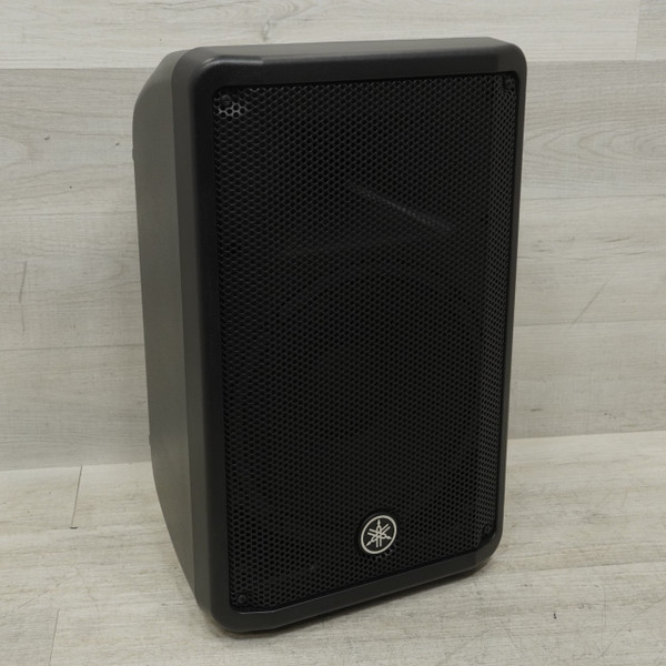 Used Mackie THUMP 15A Powered Full Range Speaker Cabinet