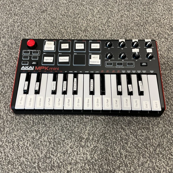 Used Akai MPK MINI IV W/BOX 25-Key Controller 25-Key