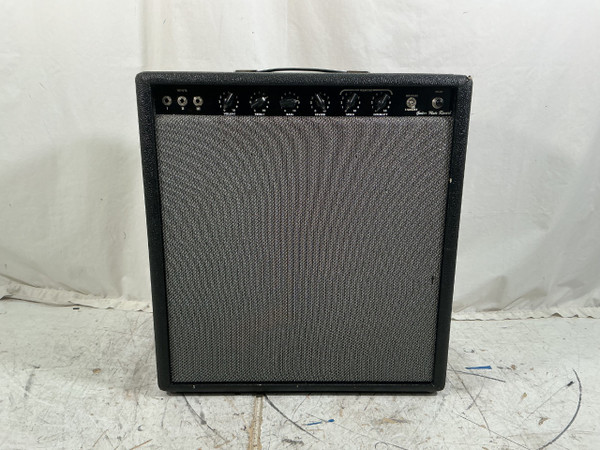 オイガツオ 　Fender mexico オイガツオ Used Fender THE TWIN WHITE SNAKE TOLEX Vintage Tube Guitar Combo