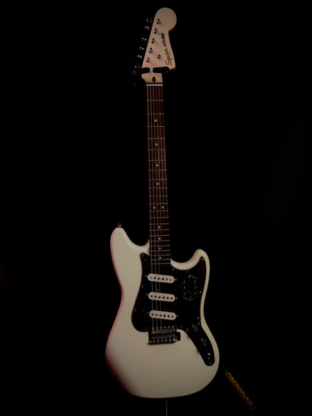 Used Yamaha RGX612S S Type Electric Guitar White 6-String