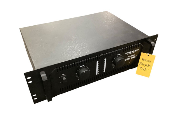Used Behringer EP1500 Power Amplifier