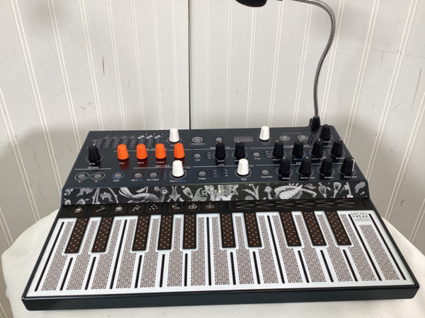 Used Arturia MICROFREAK ALGORITHMIC SYNTHESIZER Compact