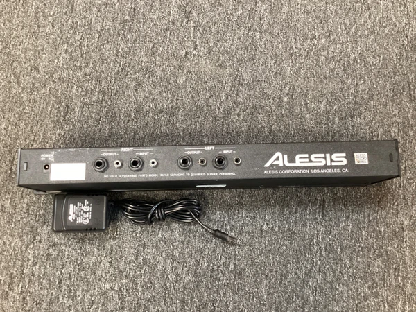Used DBX 1046 QUAD LIMITER / COMPRESSOR