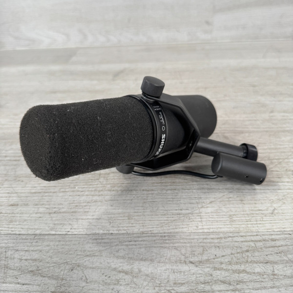 Used Shure SM7B Dynamic Microphone