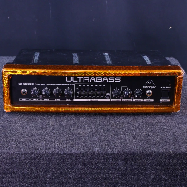 Used Behringer ULTRABASS BX3000T Bass Amplifier Head