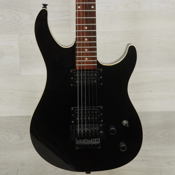 Used Samick YR-660 SUPERSTRAT Super S Electric Guitar Black 6-String