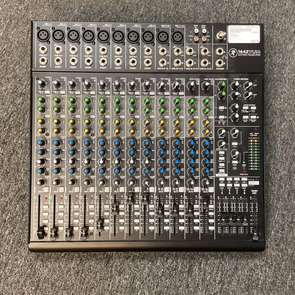 Used Mackie PROFX22V3 W/ BAG Mixing Console