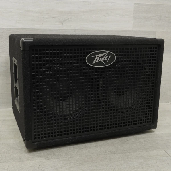 Used TC Electronic RS210 BASS CAB W/COVER 2 x 10 Bass Guitar