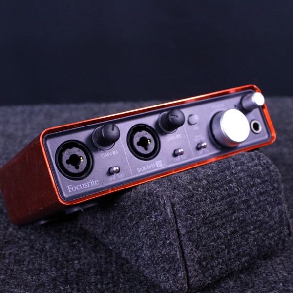 Used Focusrite SCARLETT 2I2 1ST GEN Computer Interface 2 A/D