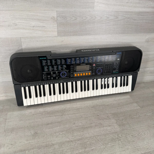 Used Casio CTK-2000 W/ AC 61-Key Keyboard 61-Key