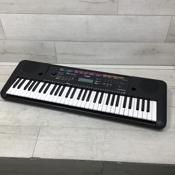 Used Yamaha PSR-295 61-Key Keyboard 61-Key