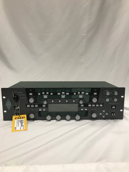 Used Fractal Audio AXE-FX II XL W/MFC-101 FLOORBOARD Solid State