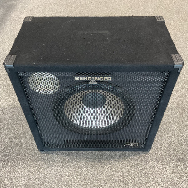 Used Behringer ULTRABASS BB115 1 x 15 Bass Guitar Cabinet 1 x 15