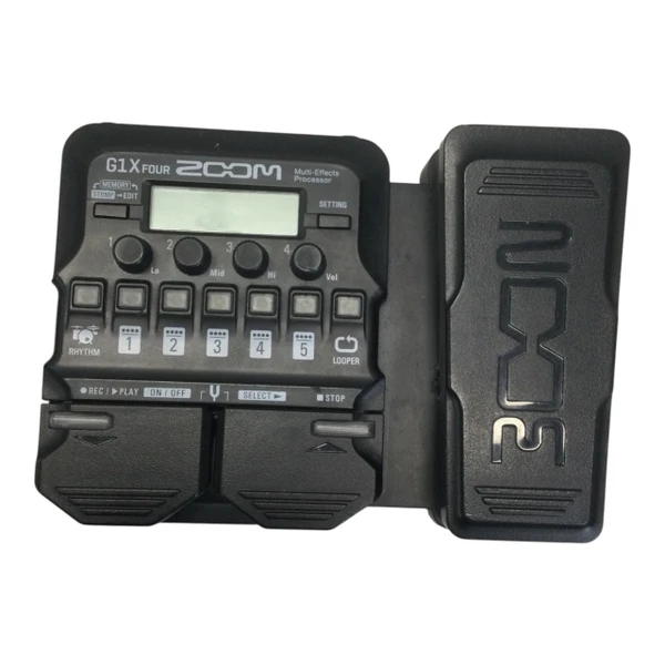 Used Zoom G1X FOUR Multi-FX Pedal