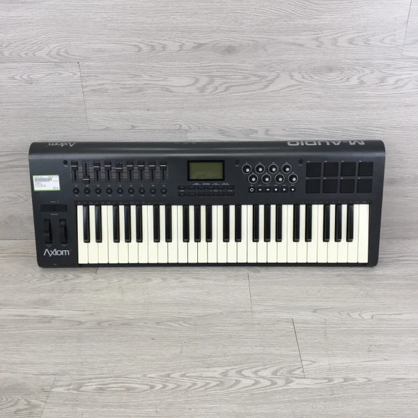 Used Novation LAUNCHKEY 49 MK2 -FADERS 49-Key Controller 49-Key