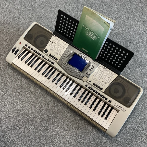 Used Yamaha MOTIF ES6 KEYBOARD 61-Key Keyboard 61-Key