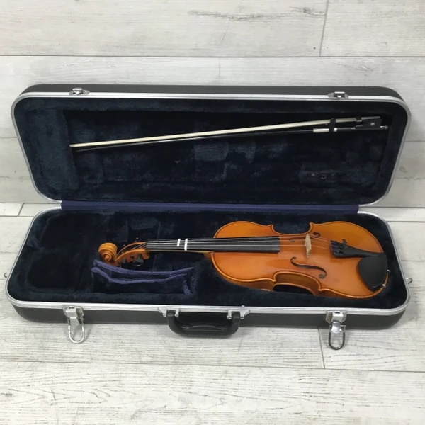 Used Yamaha V-5 VIOLIN 3/4 BEGINNER OUTFIT Violin 3/4 Size