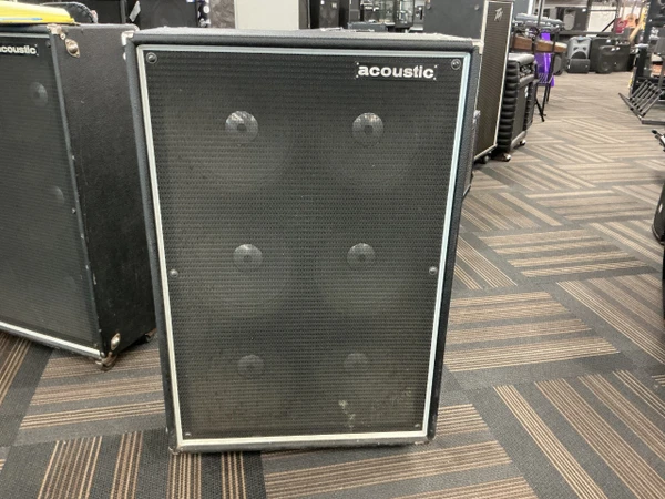 Used Acoustic Model 406 1 x 18 Bass Guitar Cabinet