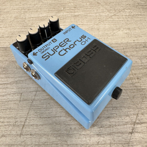 Used MXR Analog Chorus Pedal