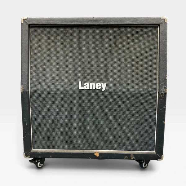 Used Peavey 5150 Slant - 4 x 12-inch Guitar Speaker Cabinet