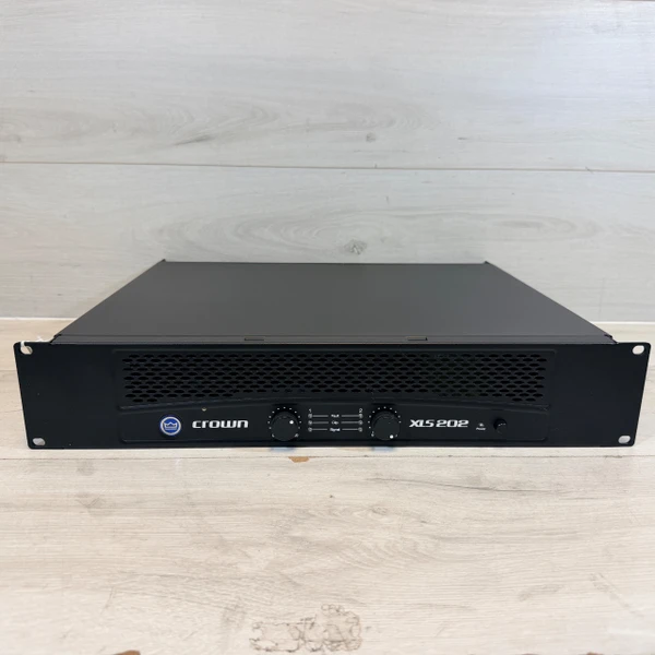 Used Peavey PV2000 Power Amplifier - Local Pickup Only