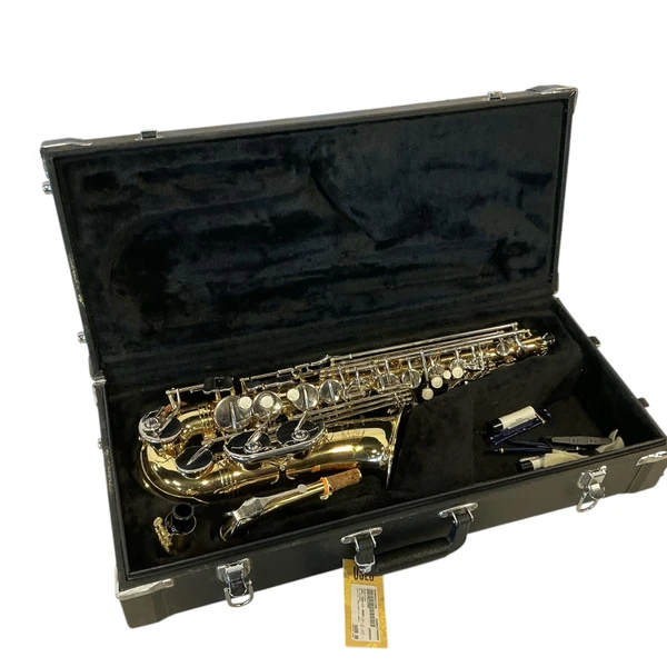 Used Yamaha YAS-23 Alto Saxophone