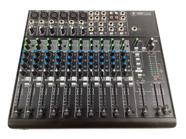 Used Mackie CFX20 Mixing Console