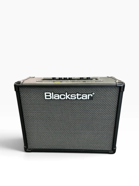 Used Roland CUBE 20GX COMBO AMP 1 x 8 Solid State Amplifier 1 x 8