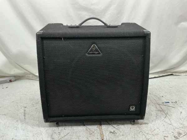 Used Roland KC-350 Keyboard Amp 1x12 100w Keyboard Amplifier